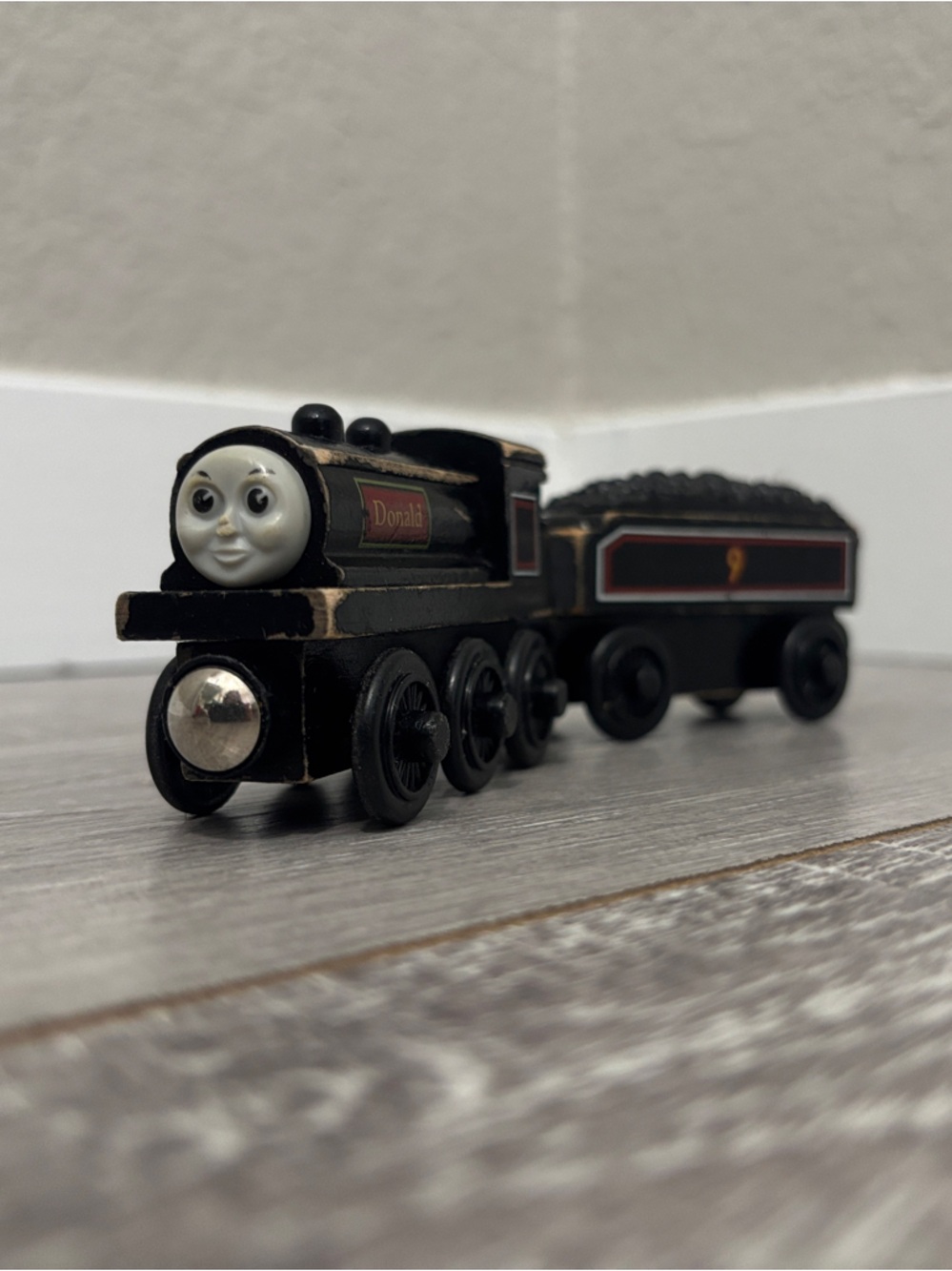 Wooden Donald and Tender - Thomas & Friends